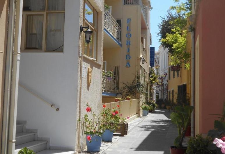 "Tete A Tete" Lux Apart In The Most Beautiful Street Of Town Rhodes City 외부 사진