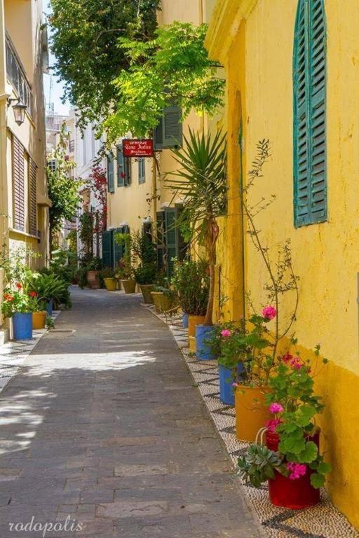 "Tete A Tete" Lux Apart In The Most Beautiful Street Of Town Rhodes City 외부 사진